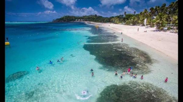 فيلا Mana Lagoon Backpackers المظهر الخارجي الصورة